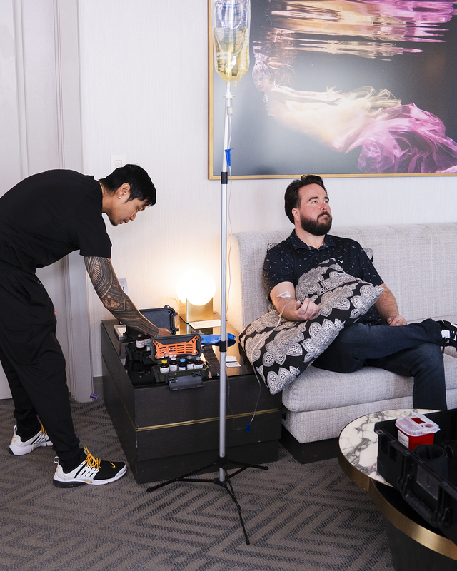 Mobile IV Therapy Los Angeles | In Home IV Drip