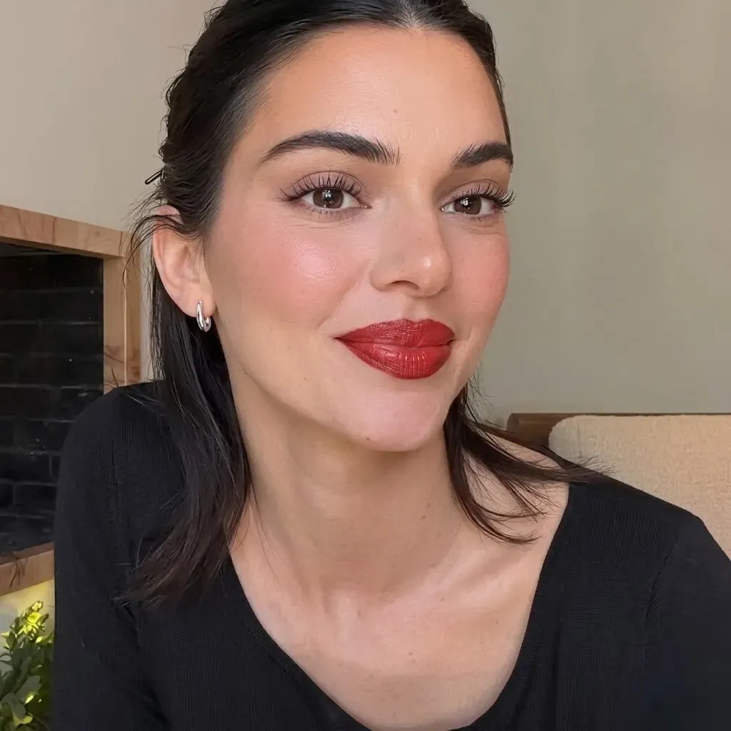 Natural brushed-up brow front with feathered hairstrokes for a soft undone look