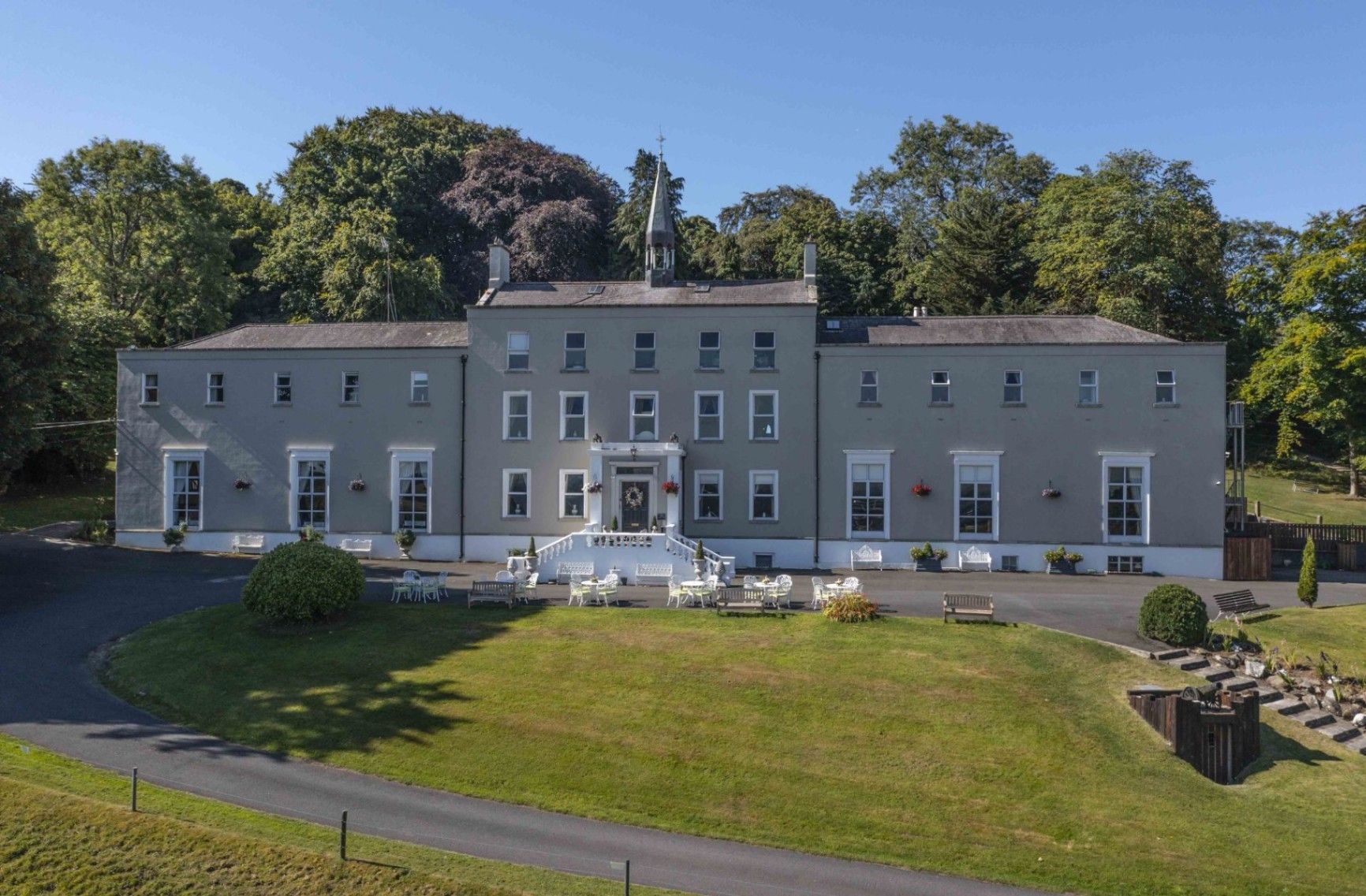 Ireland's East Mansion Vacation (Orlaith House)