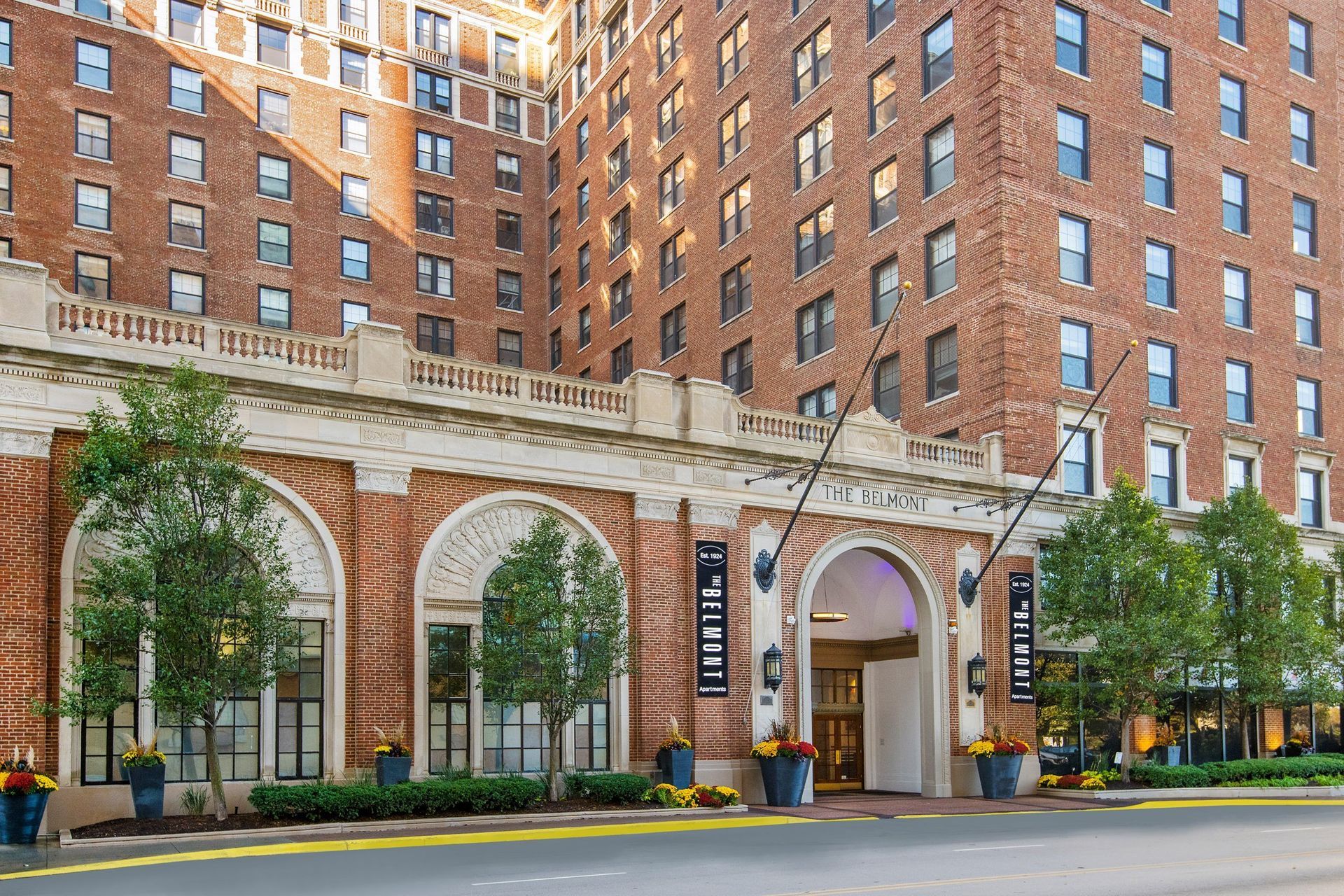 the building in which the hotel is located