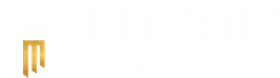Um logotipo para roberson m. lecioli, um advogado.