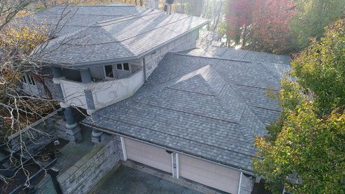Asphalt Shingles Photo