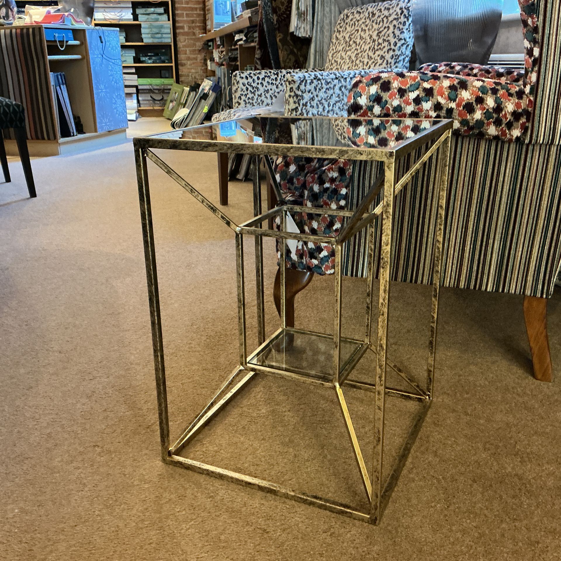 Limoees Side Table