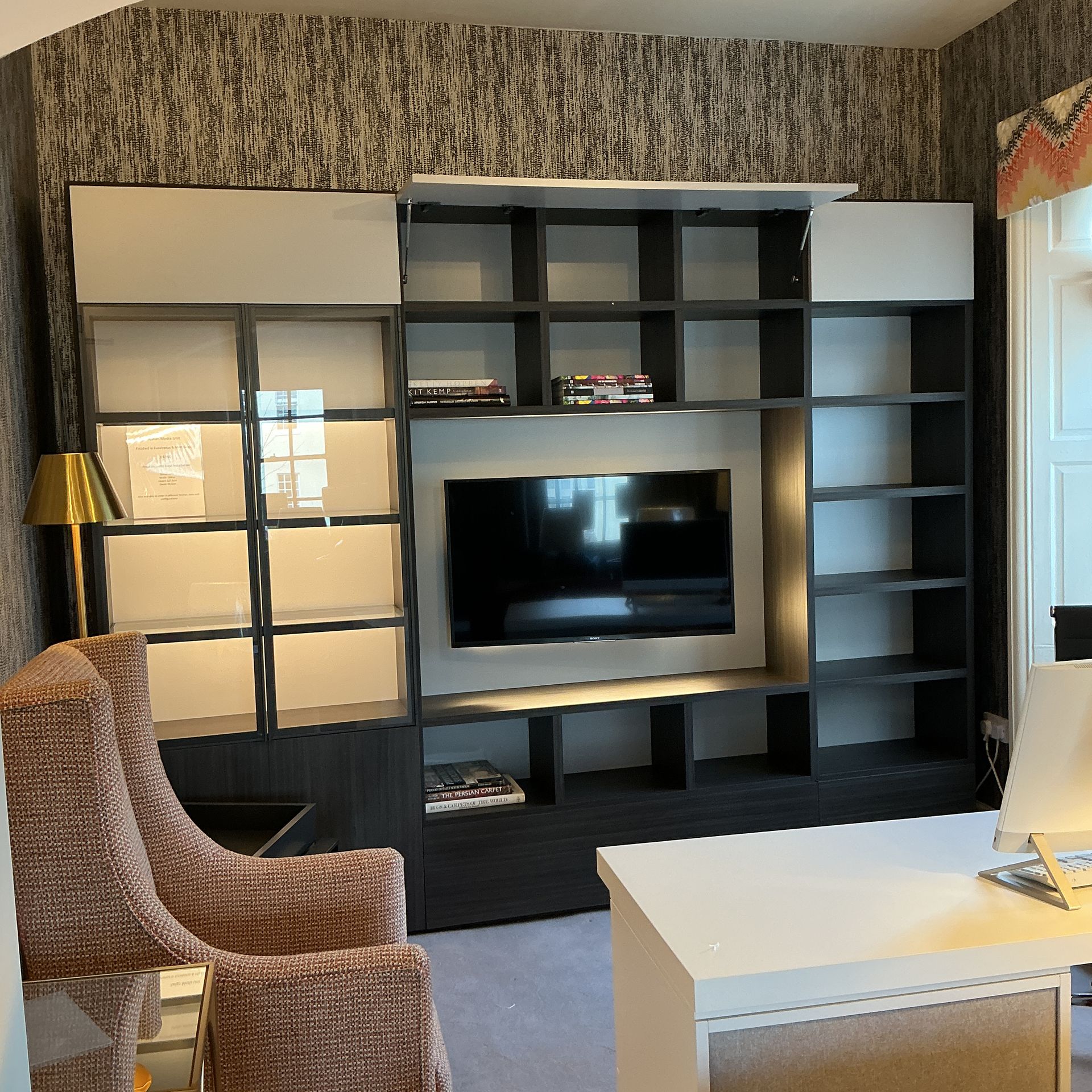 Large Media Unit