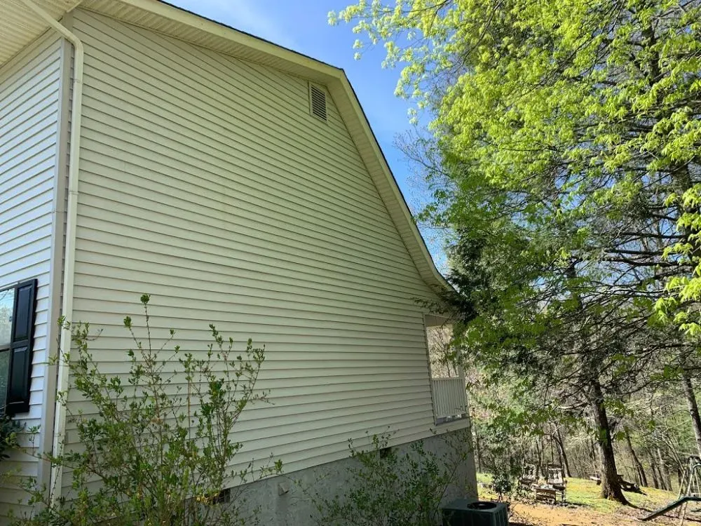 After Washing Siding — Maryville, TN — Godbey Clean LLC