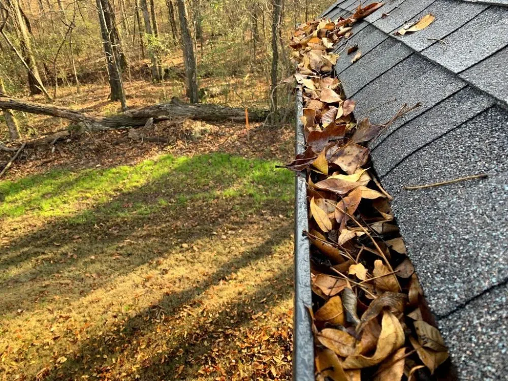 Gutter Before Cleaning — Maryville, TN — Godbey Clean LLC
