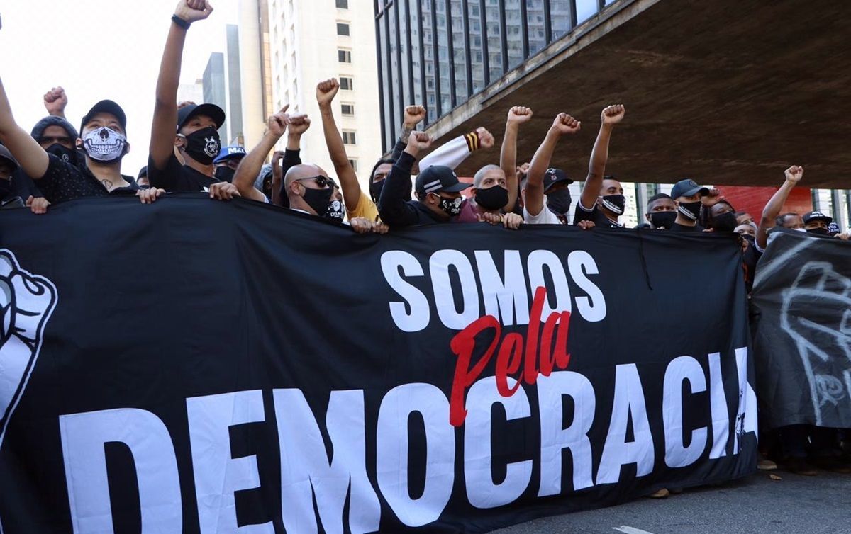 Não se deve tolerar o intolerável
