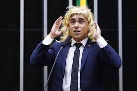 No Brasil, deputados como Nikolas Ferreira e espécimes da extrema direita, são claros exemplos .