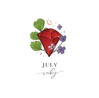 Rode edelsteen met groene bladeren en paarse bloemen boven de woorden "JULY ruby"