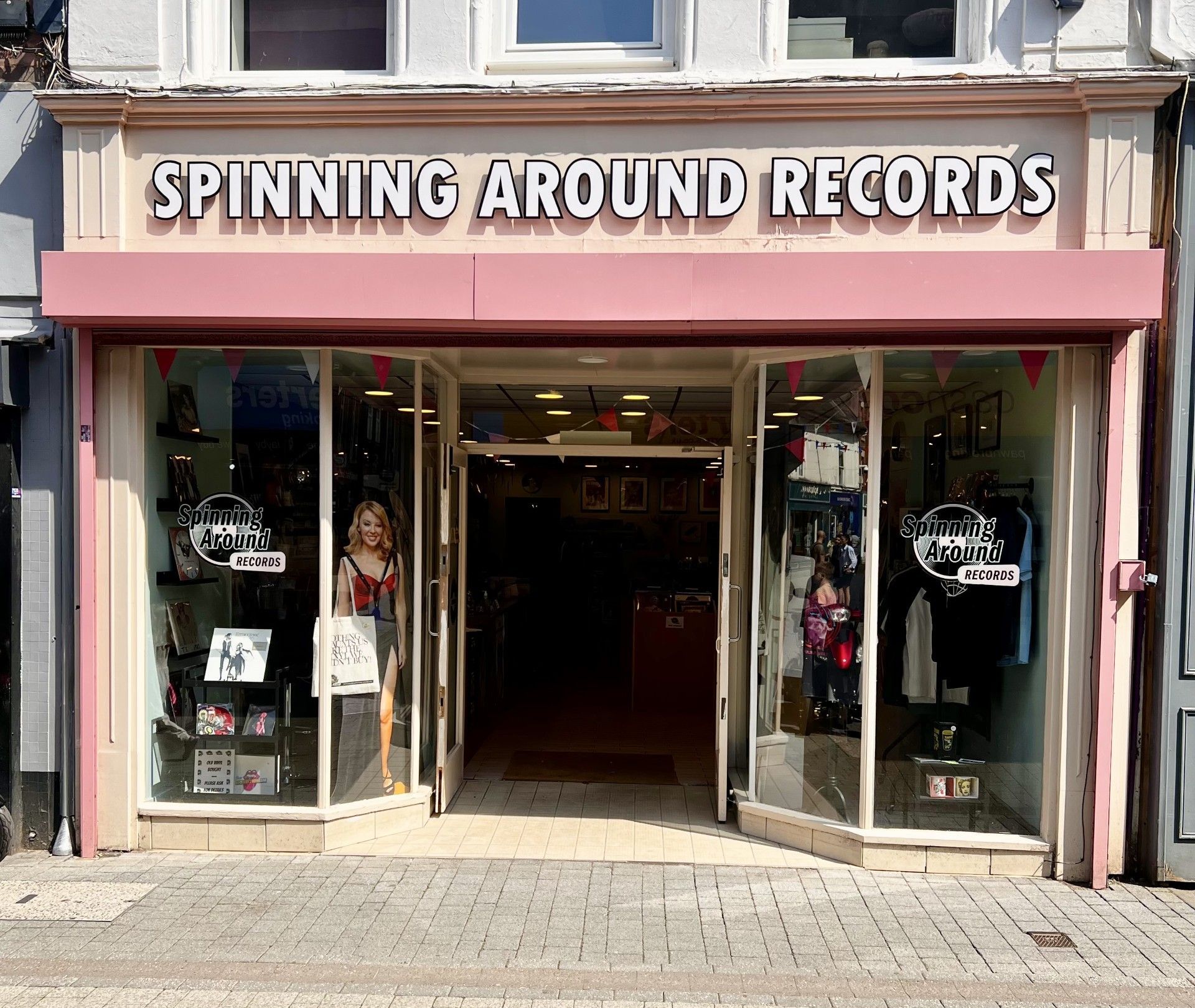 Spinning Around Records