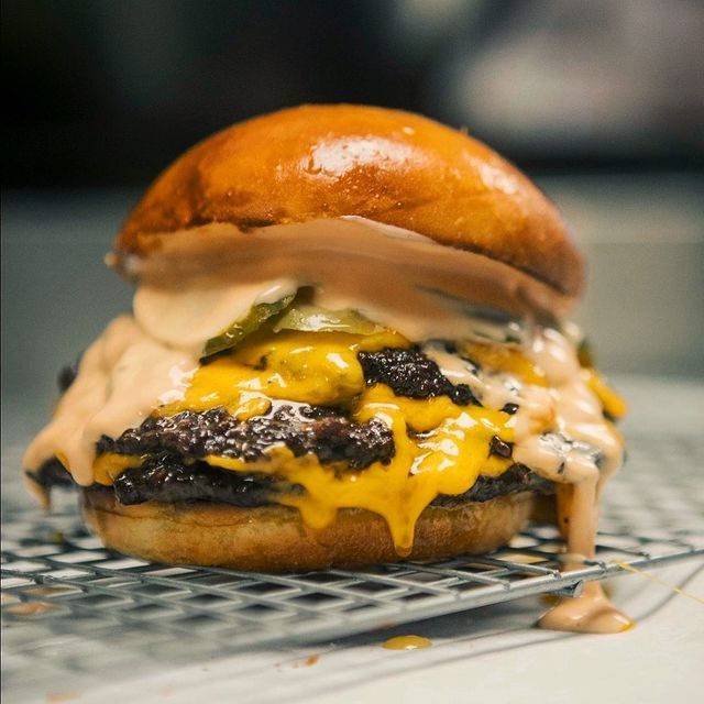 Cheesy Burger
