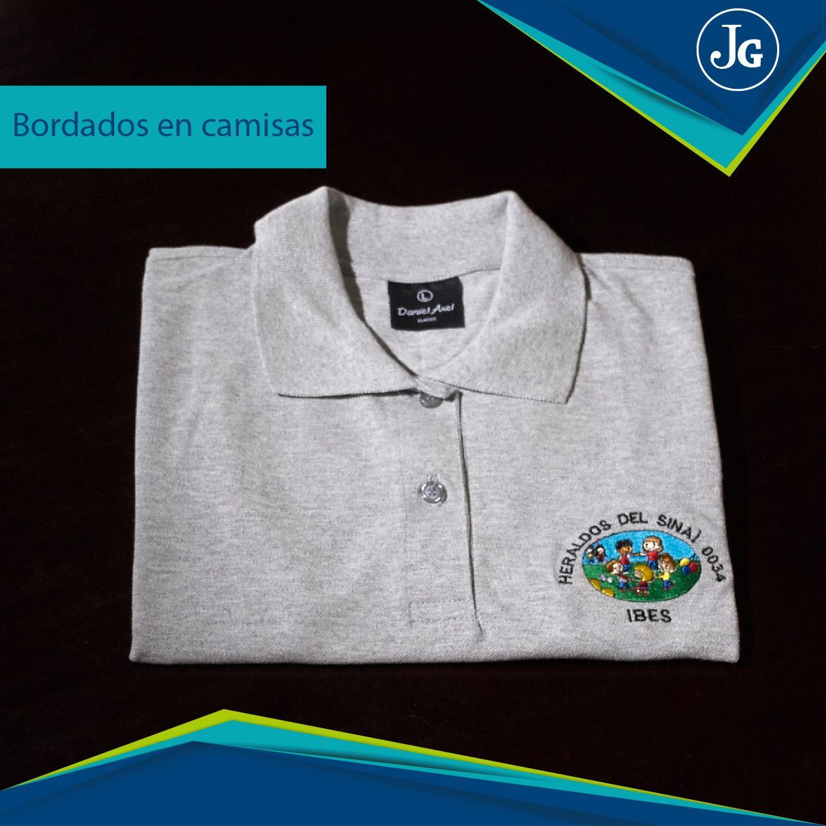 camisa tipo polo con logo bordado