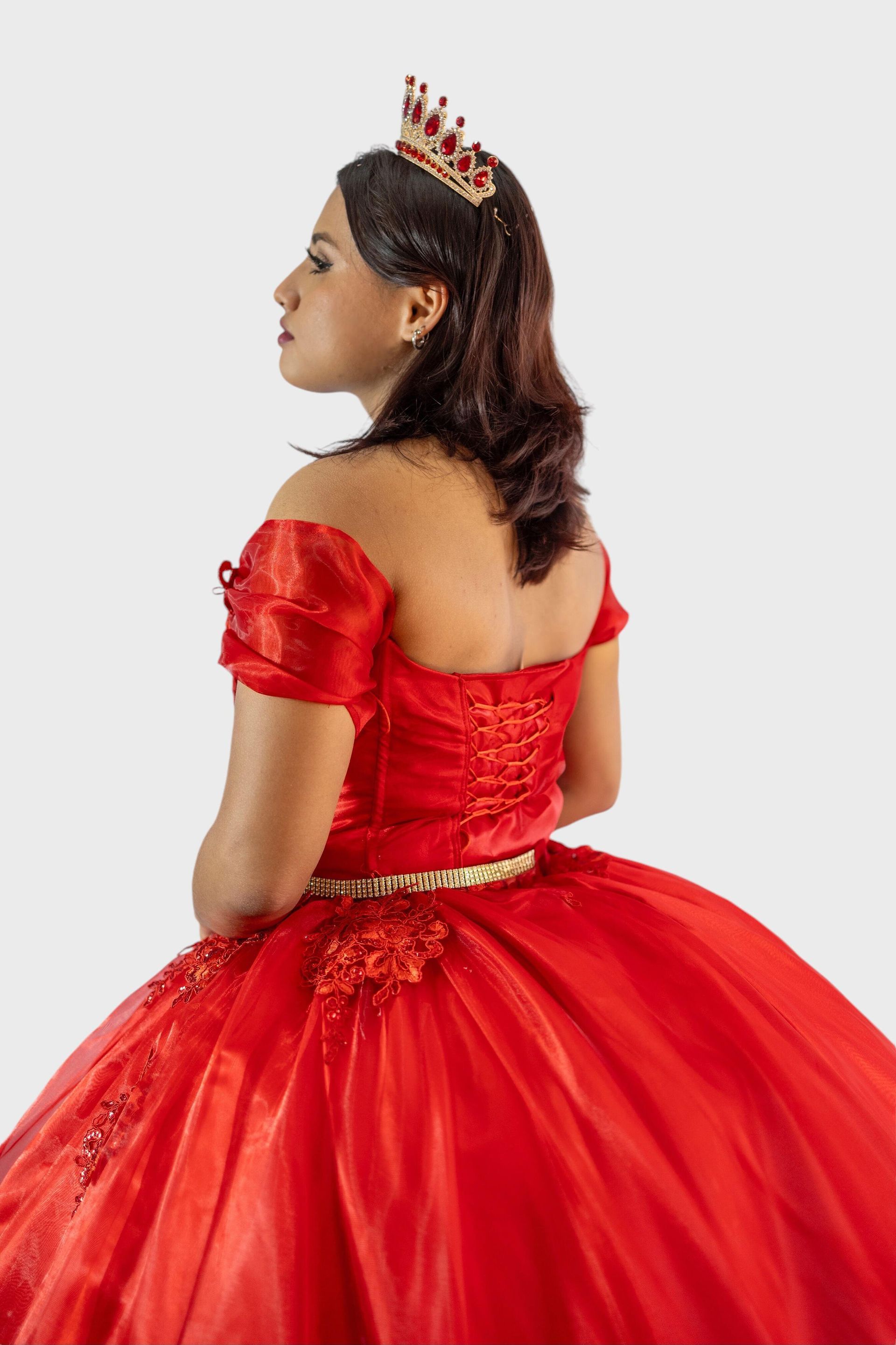 vestido de quinceañera color rojo