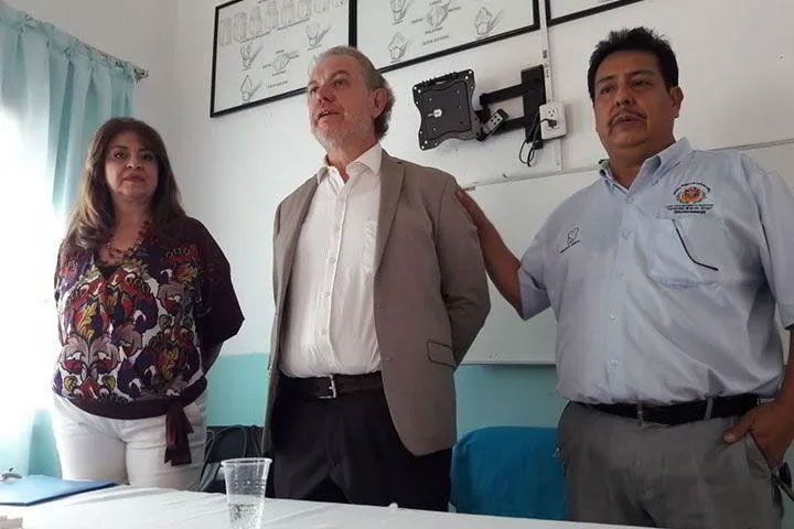 ESCUELA TÉCNICA DE PRÓTESIS DENTAL