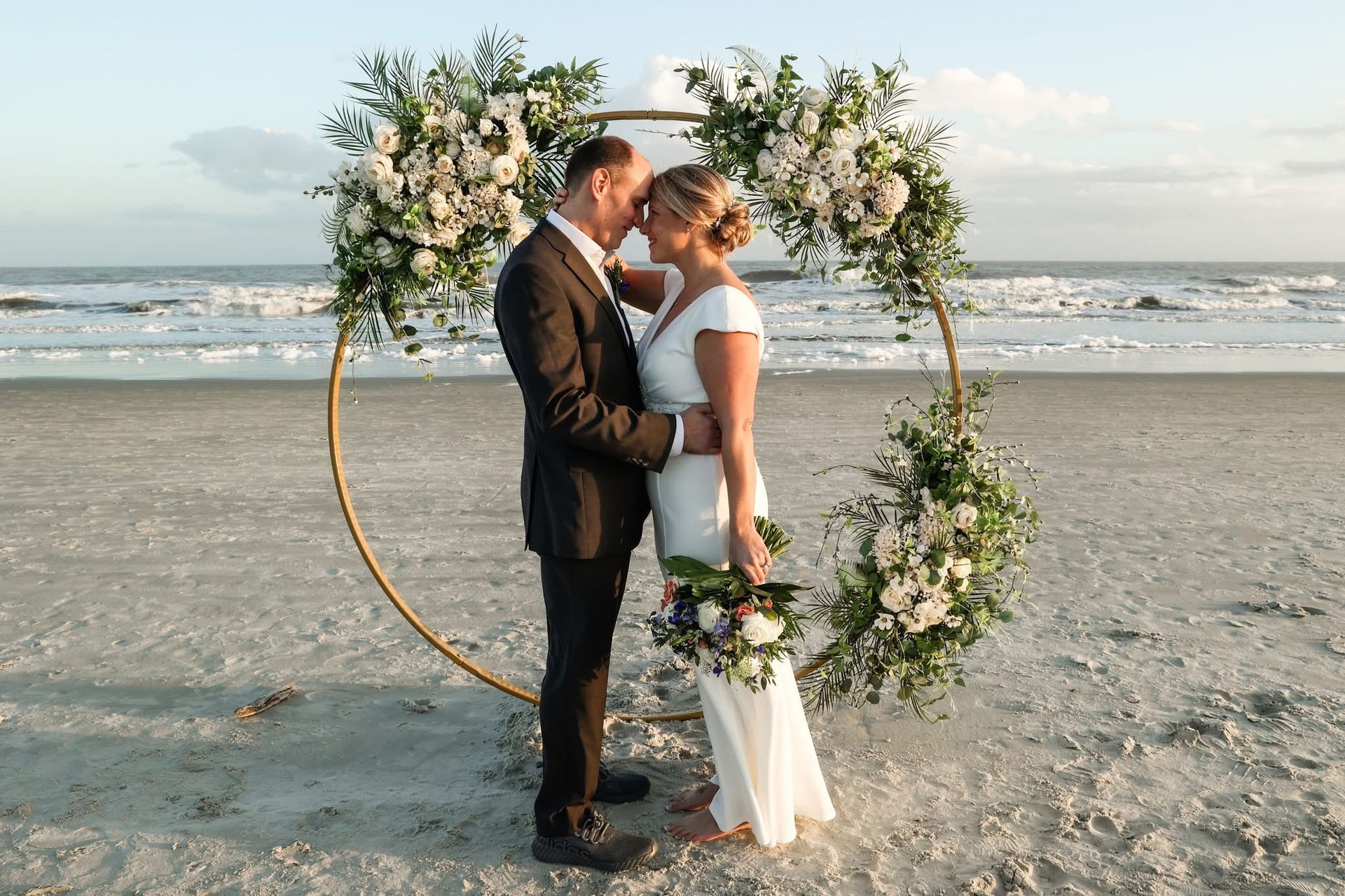 Elegant Beach Wedding Arch Design
