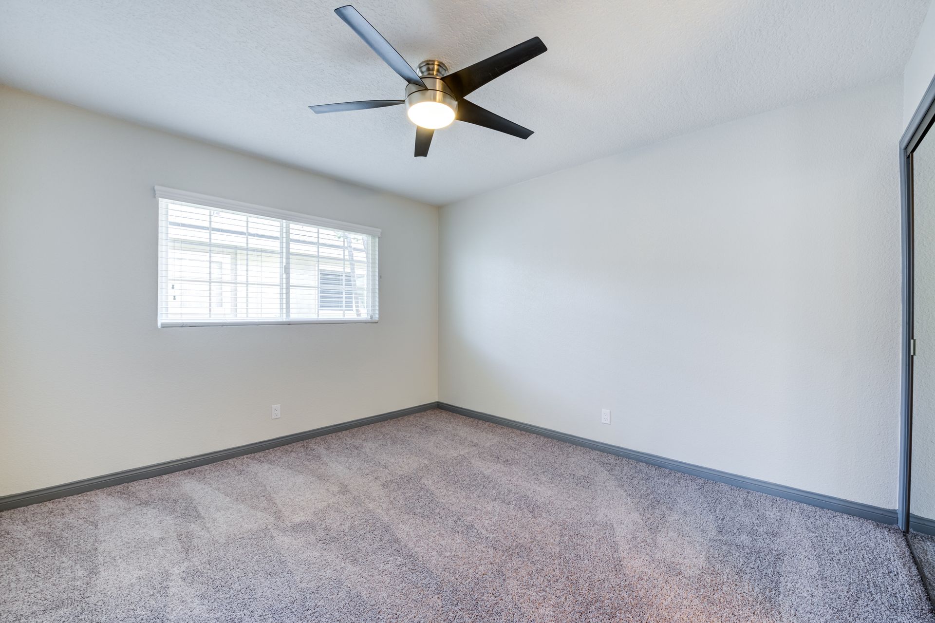 Lantern Bay Apartments photo gallery