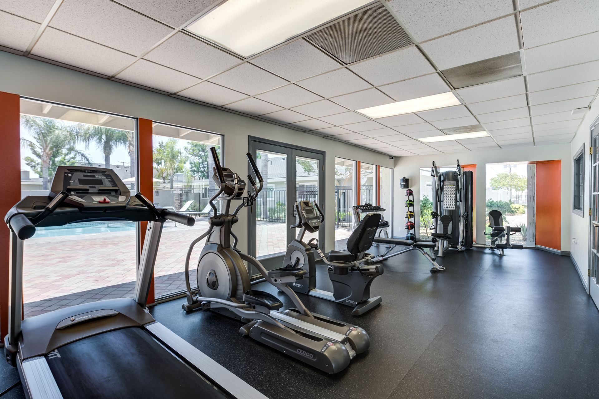 Sliding Photo Gallery Displaying Community Amenities