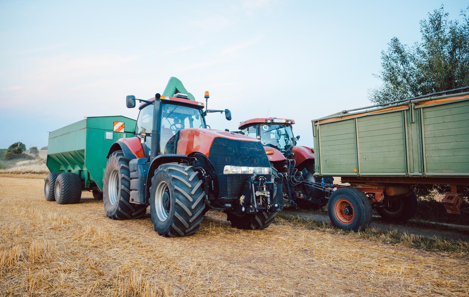 tractor with utility cargo