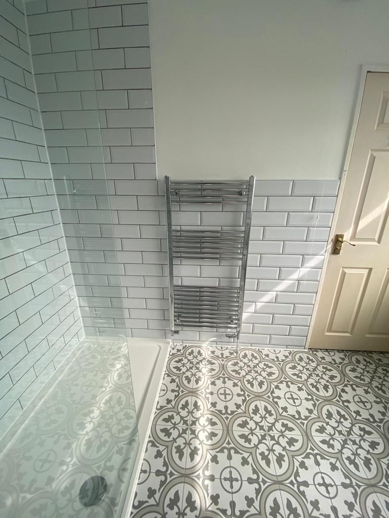 Walk in shower