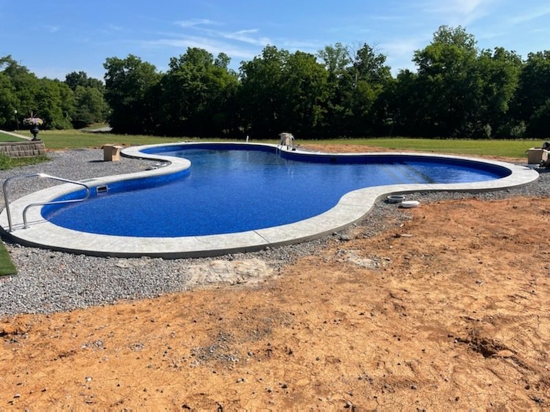 Lewy’s Sod, Landscaping & Dirt Work Local Landscaping Paris, TN