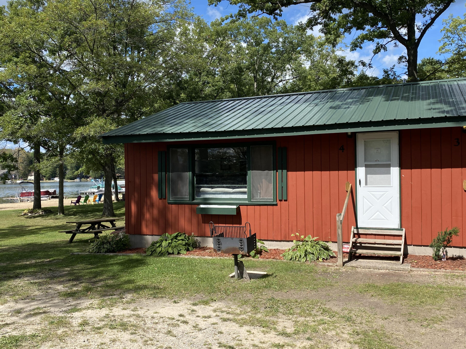 COZY CABINS JOSE LAKE STORE & RESORT
