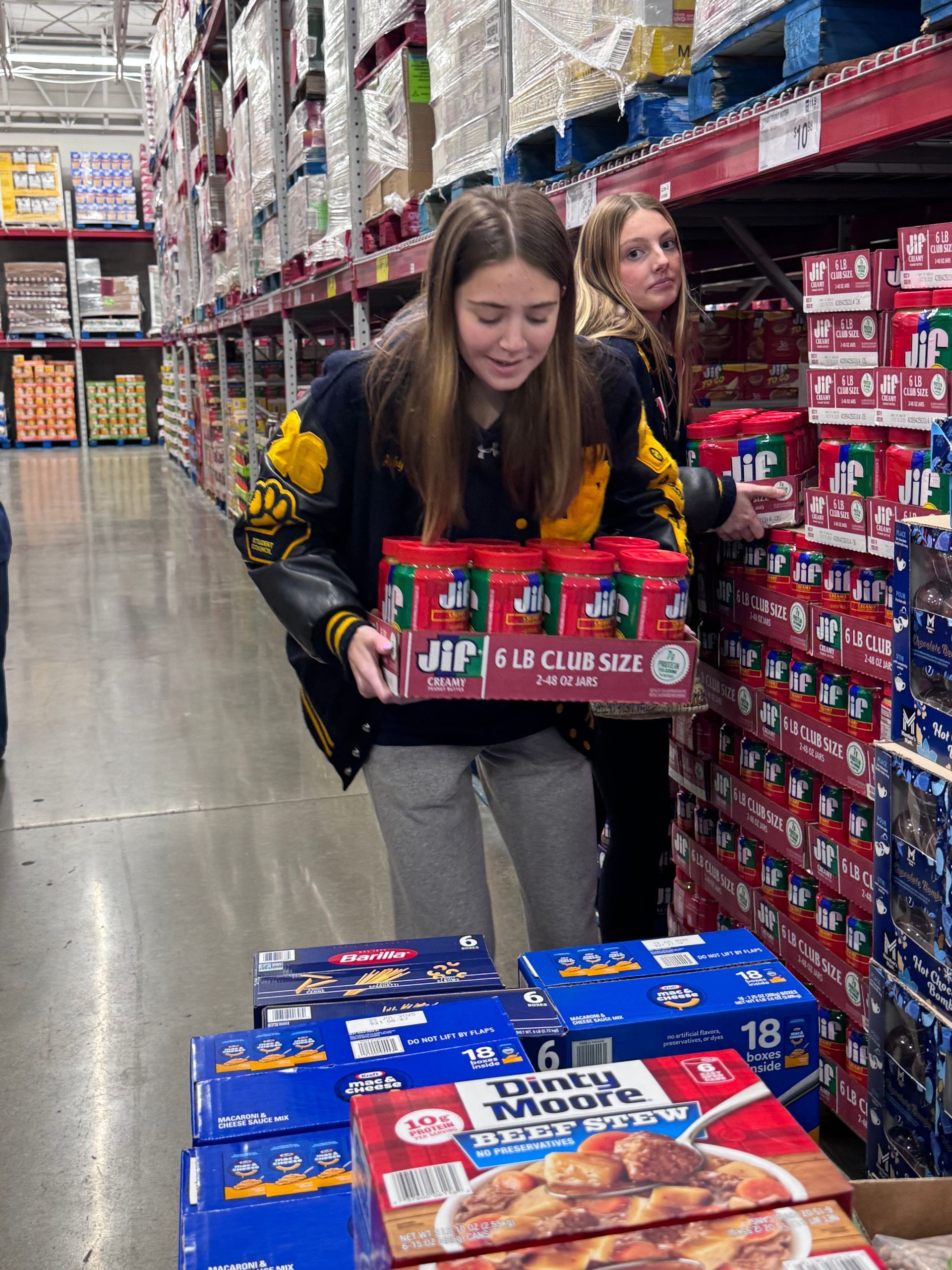 Maurer wells' first annual food drive