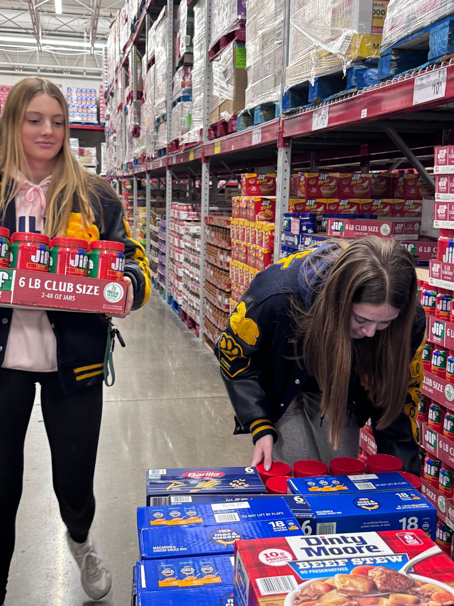 Maurer wells' first annual food drive