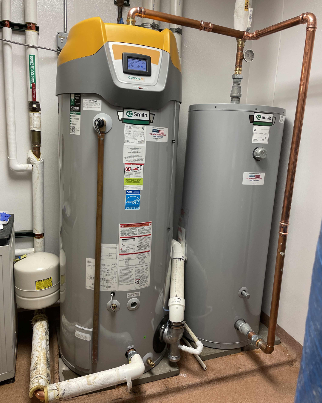 A.O. Smith Commercial Water Heater Replacement and Storage Tank Installation in Illinois