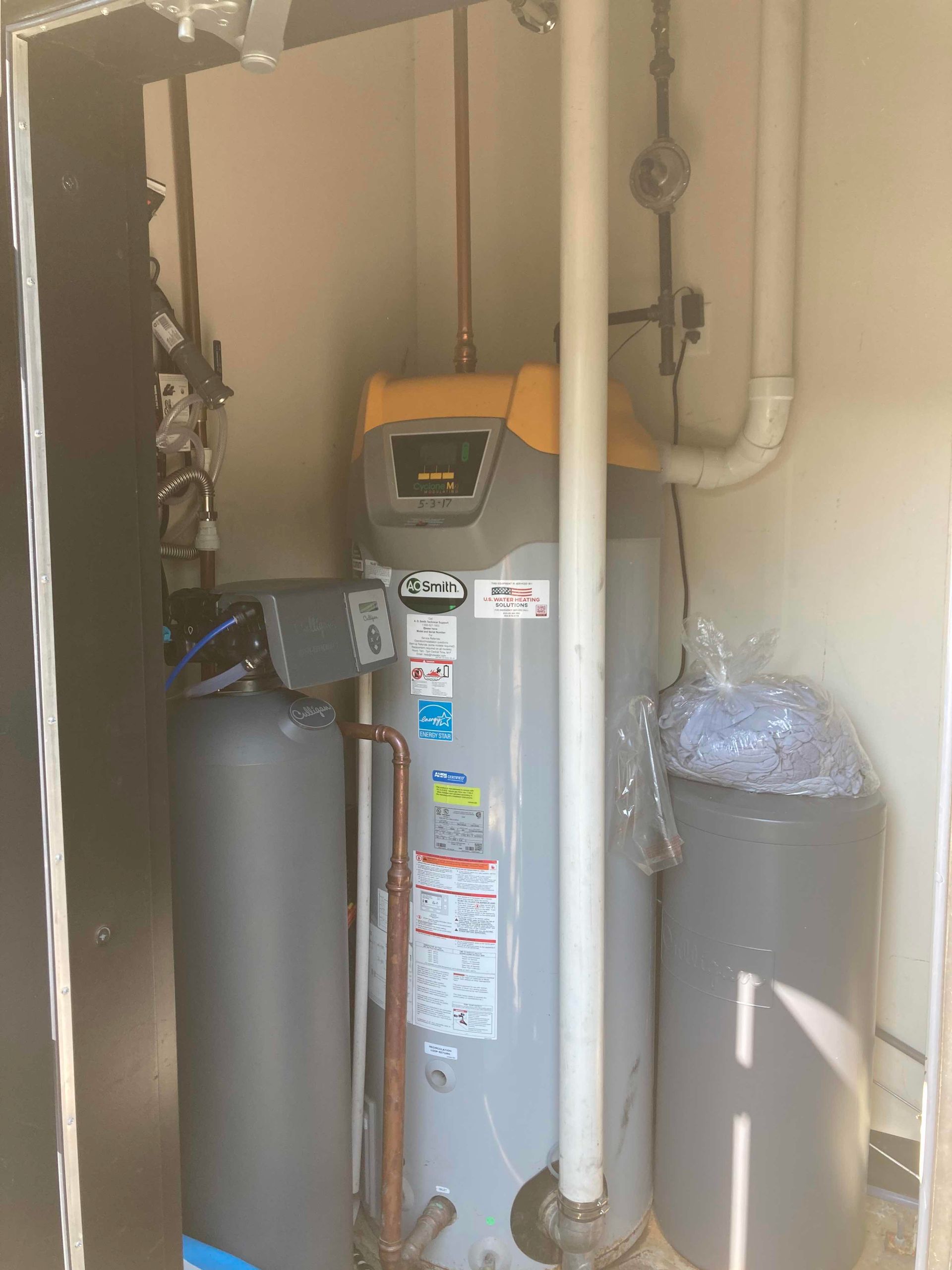 A.O. Smith BTH 250-200 at a restaurant in Lake Delton, WI; our technician diagnosed a faulty blower assembly caused by a power surge and replaced the blower assembly