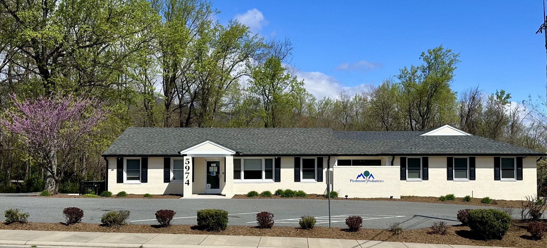 Office exterior of Piedmont Pediatrics in Crozet, VA