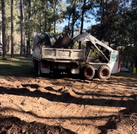 Earthworks and tipper haulage