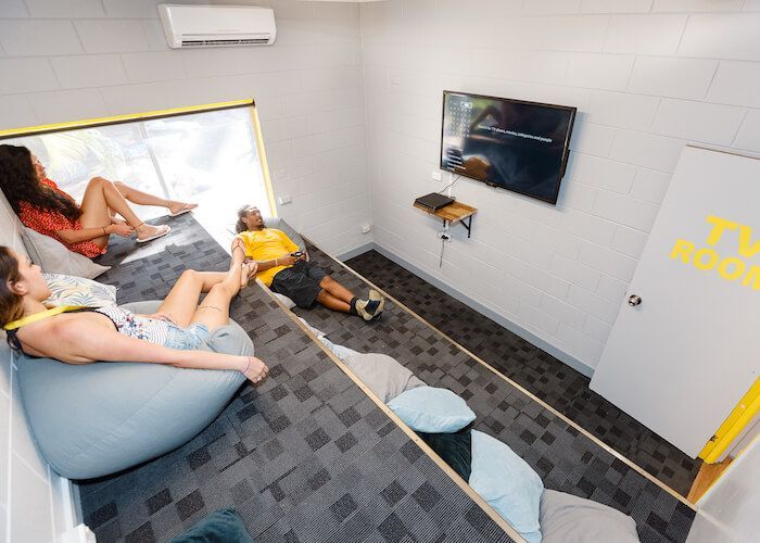 TV & GAMING AREA