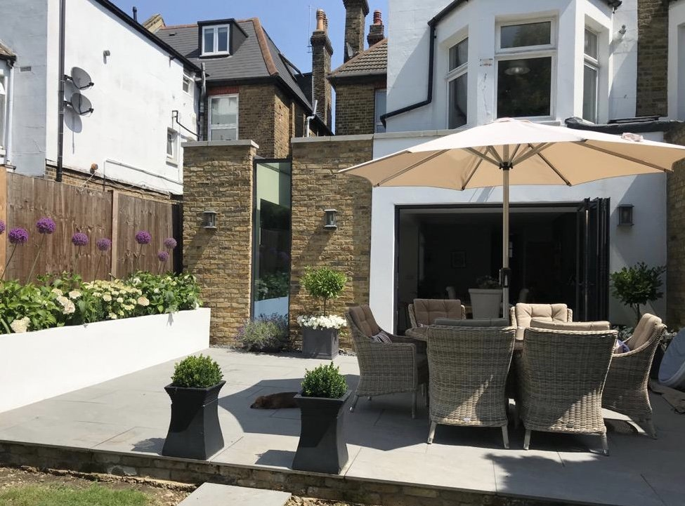 Esdon Architecture. Rear extension South West London. Structural glazing.