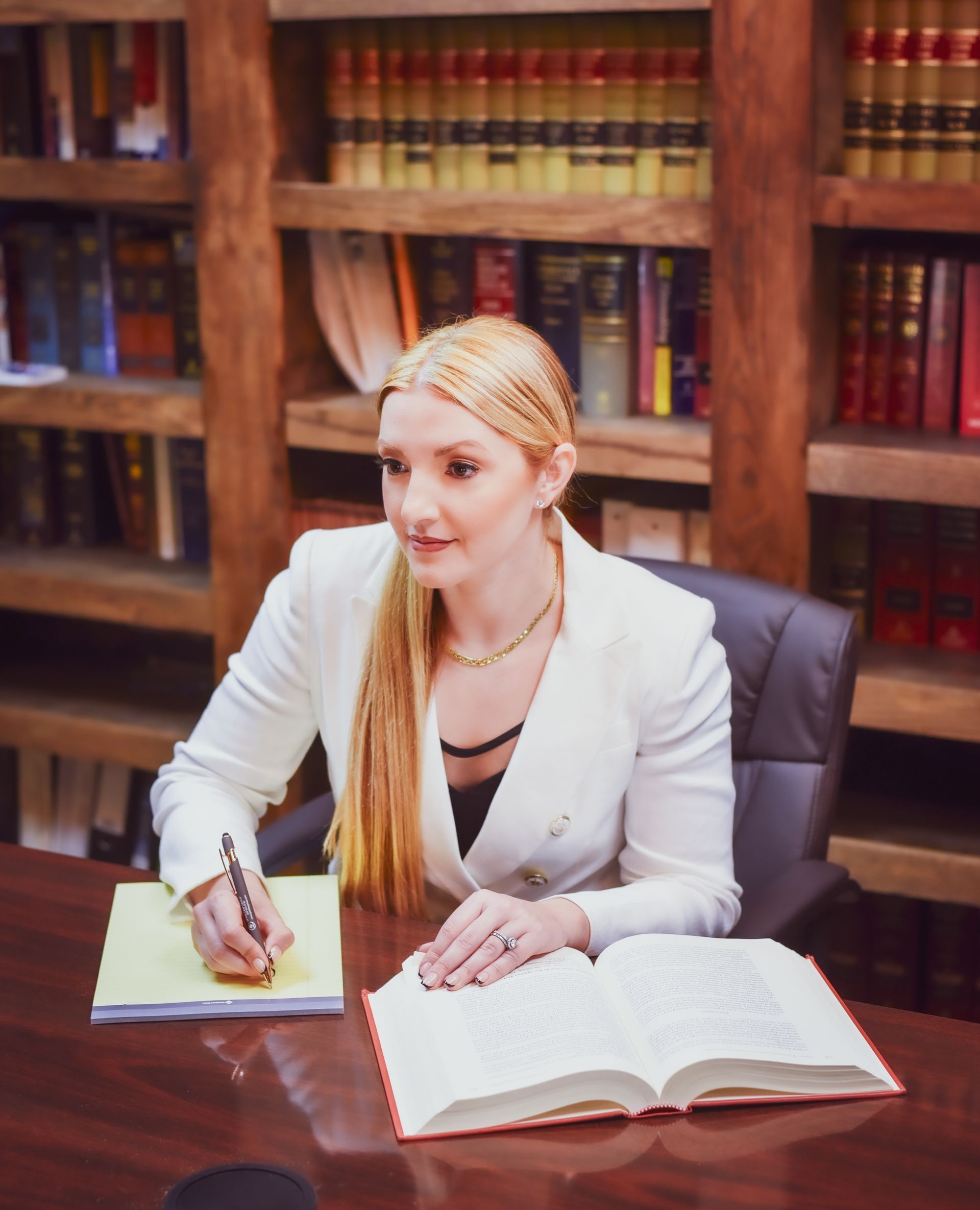 Free Chapter 7 Bankruptcy consultation in our office in Fort Myers, Florida.  Cape Coral, Lehigh Acres, Naples 