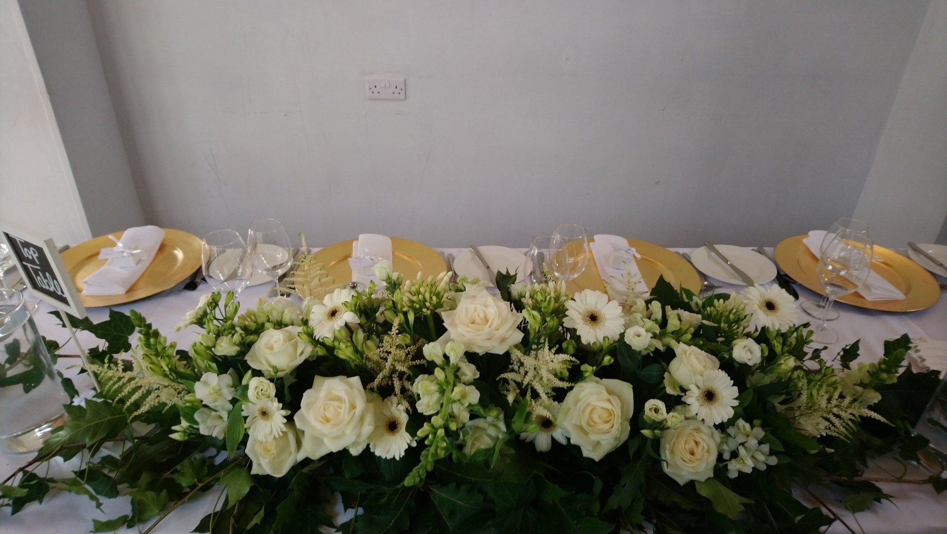 White and green Reception flowers for weddings