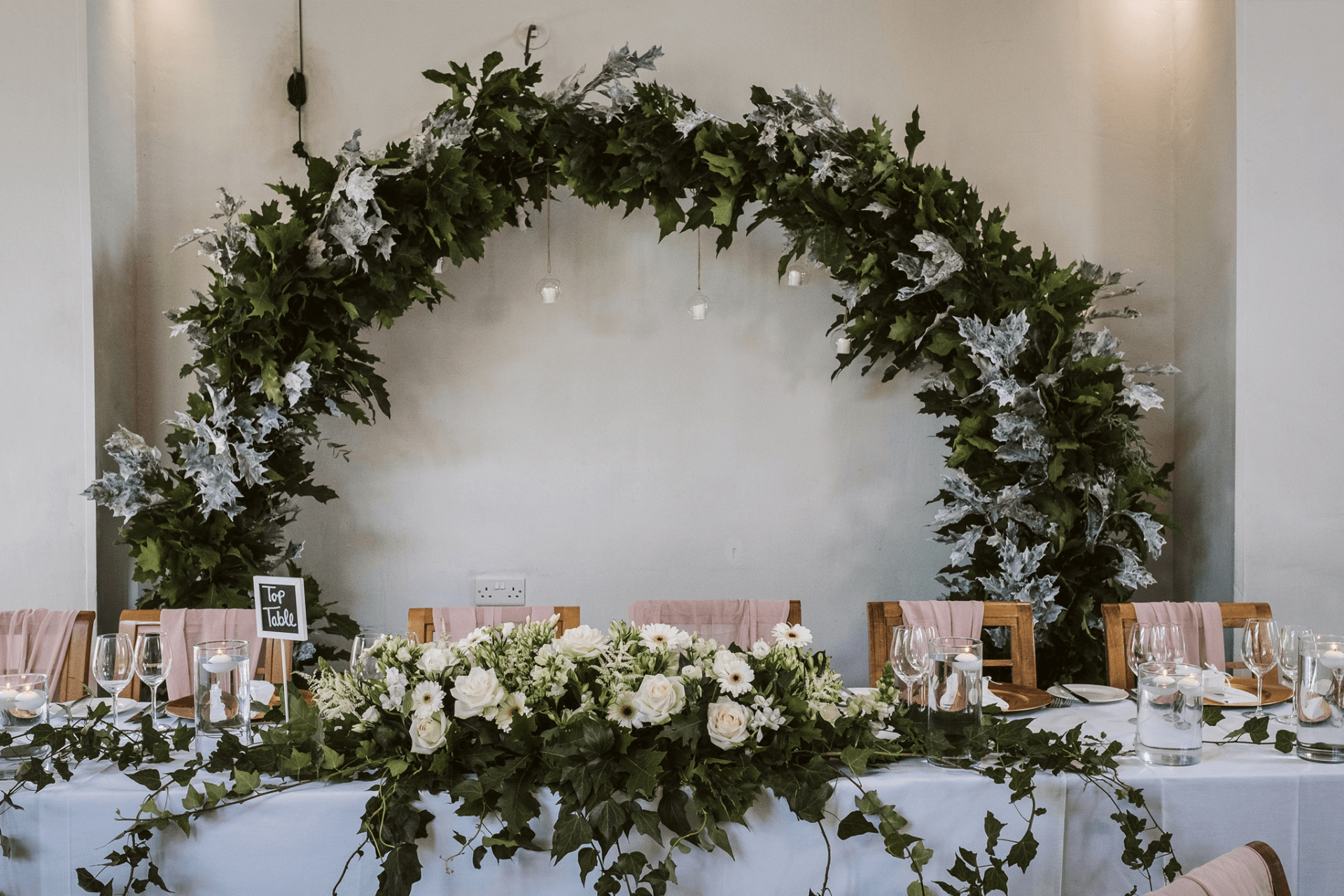 Wedding archways