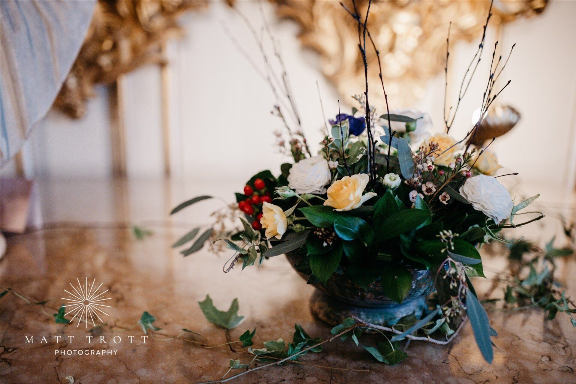 Luxury table flowers