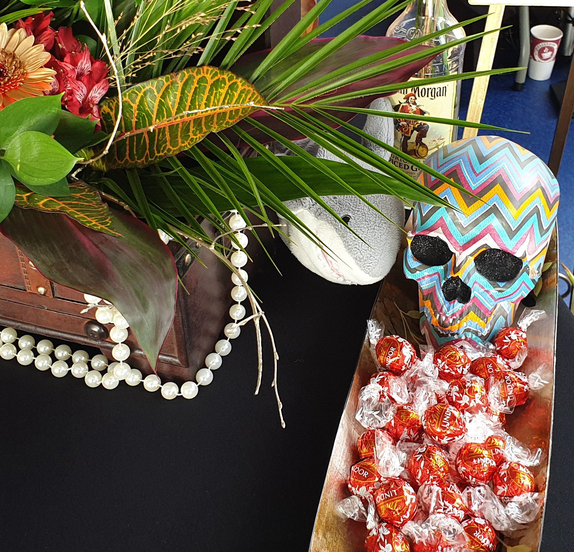 Treasure chest flowers