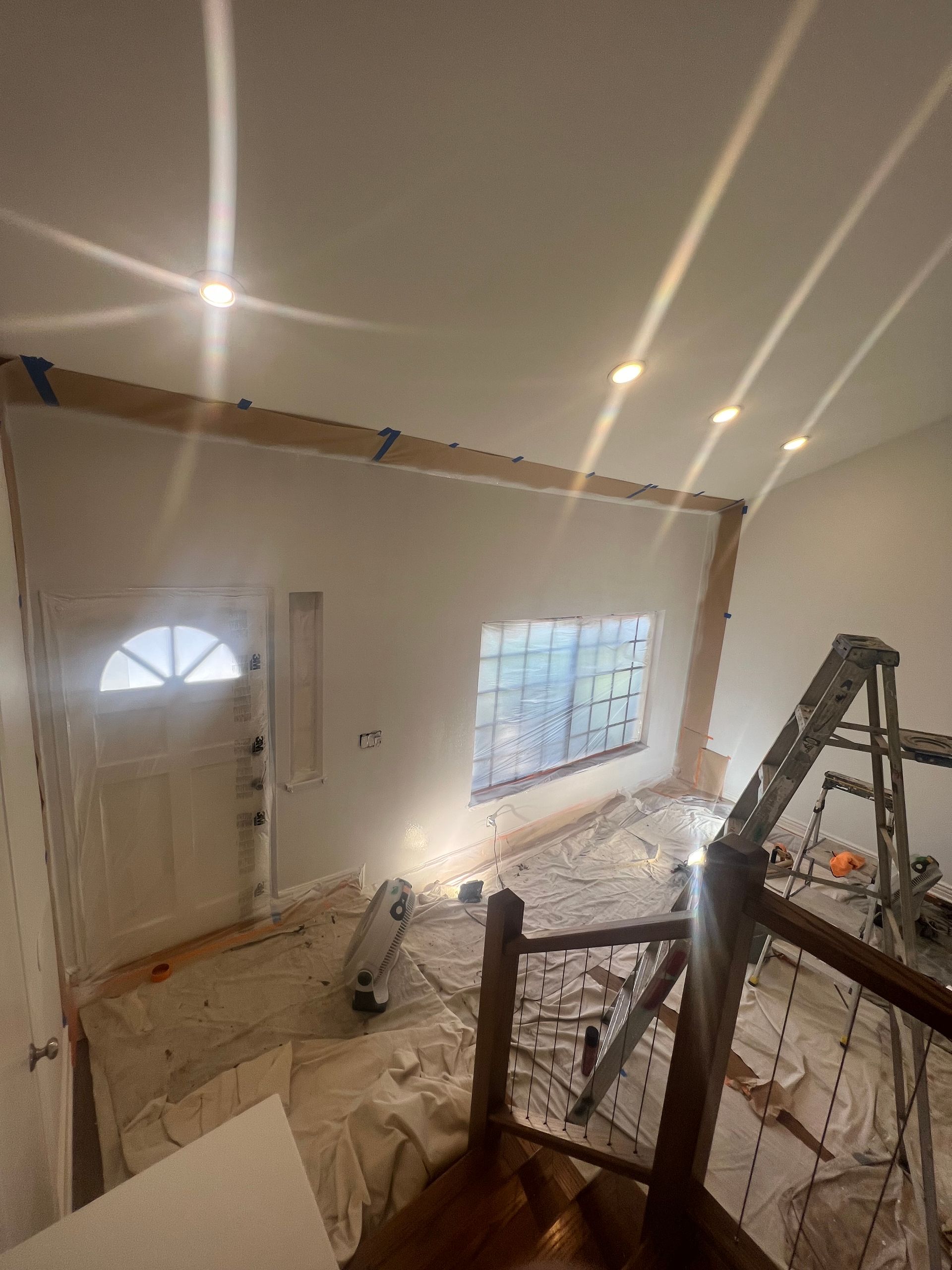 Condor Painting, interior project, accent walls, in Oak Park, CA