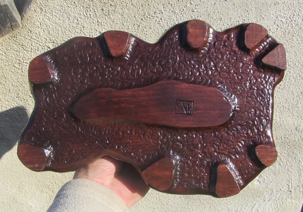 Viewing Stone Base Carvers