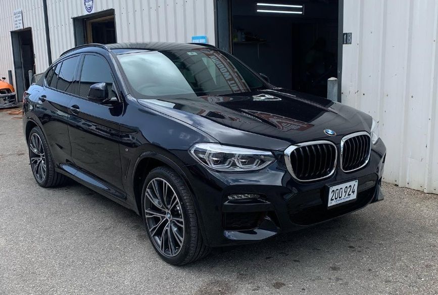 Vehicle Window Tint