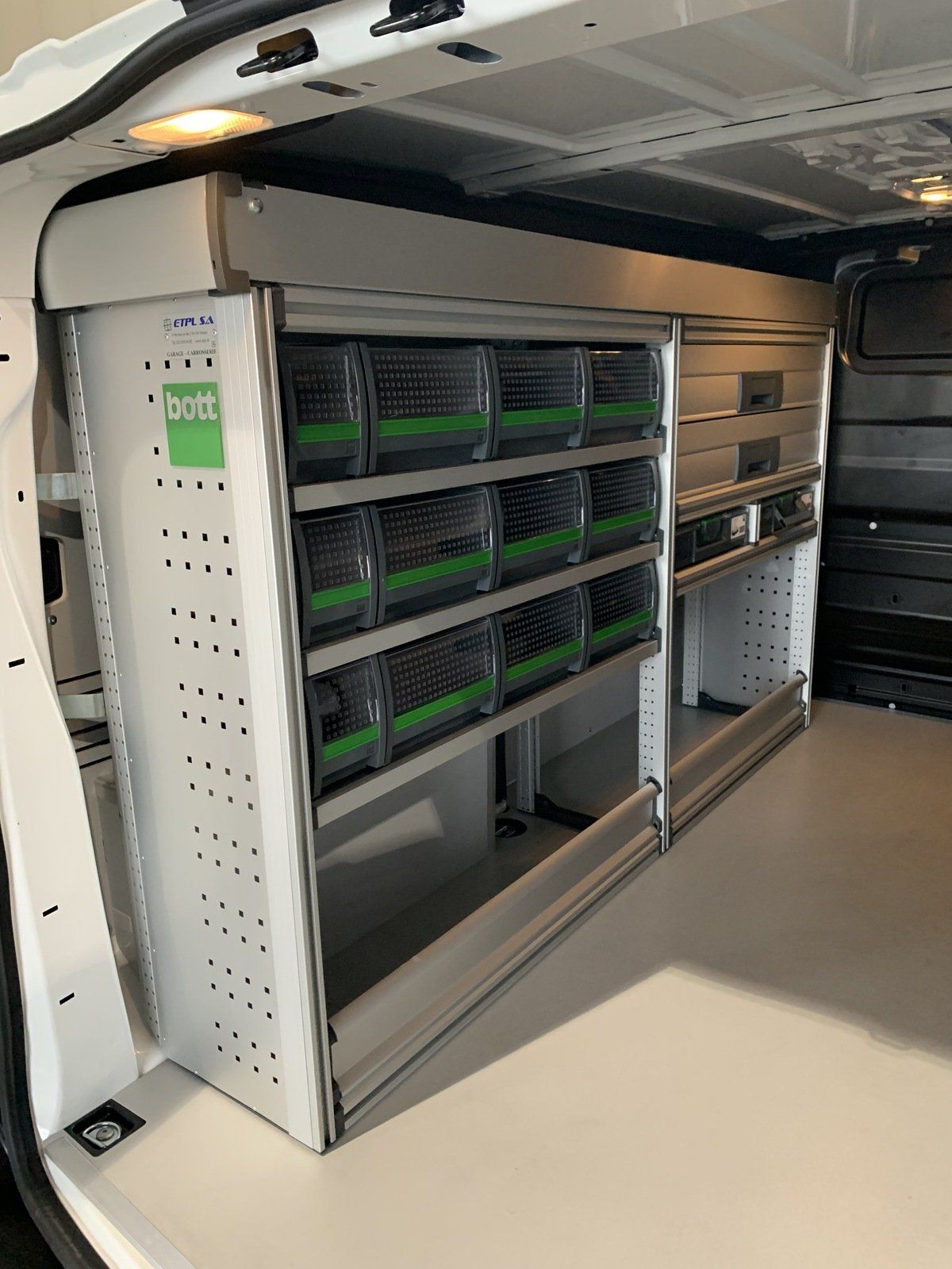 étagères et rangements service de transformation