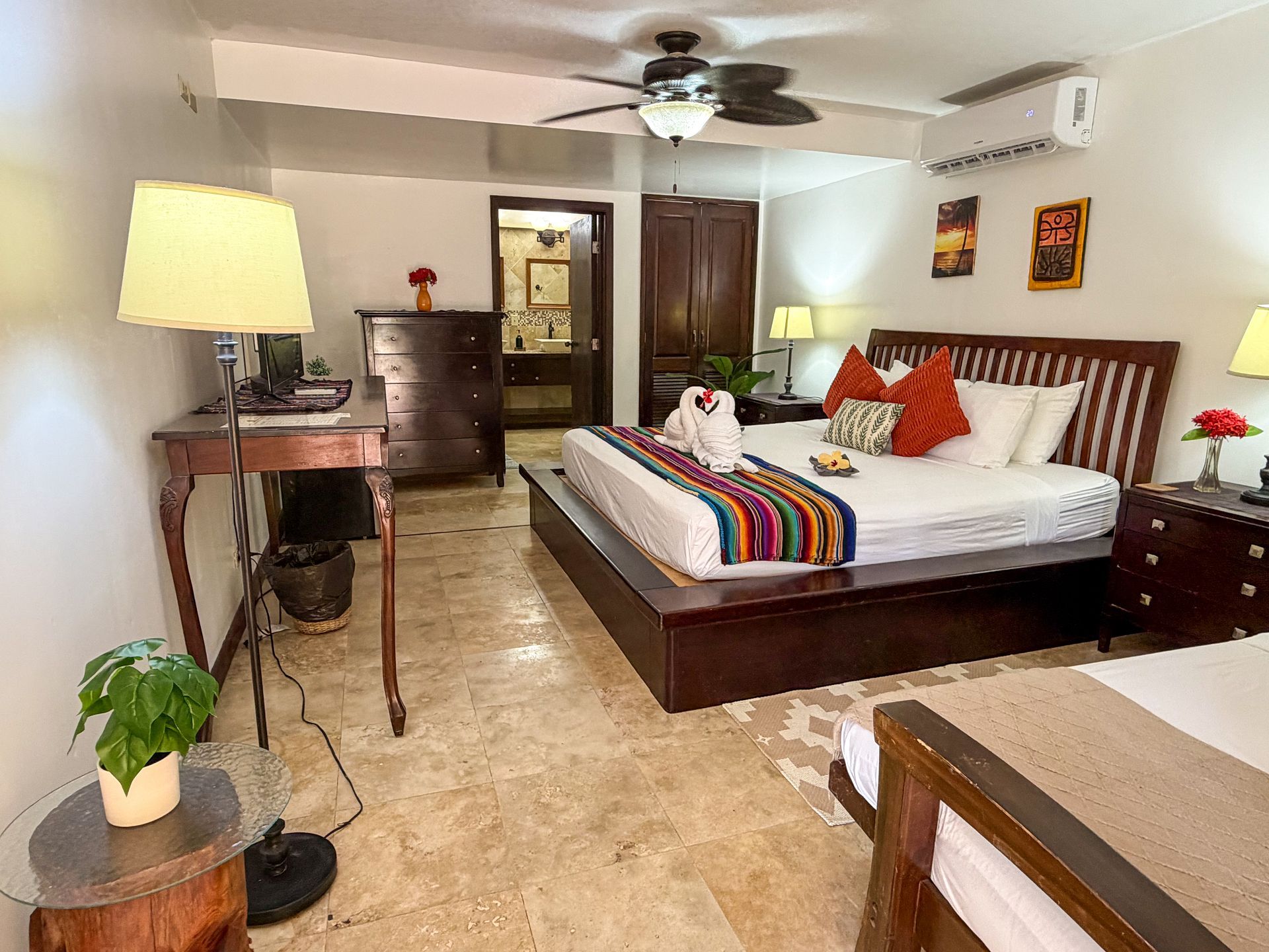 cozy king room accomodation
