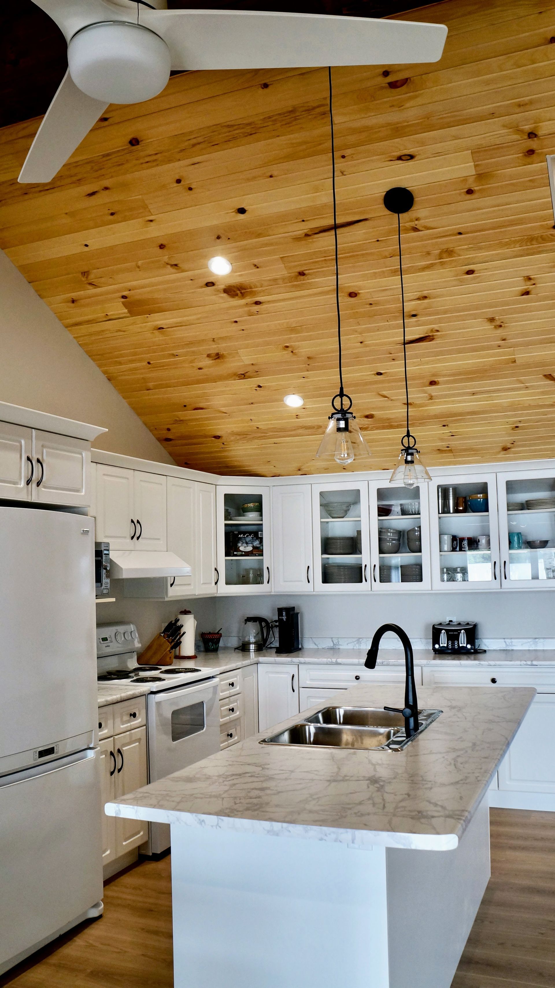 Beautiful kitchen cottage renovation