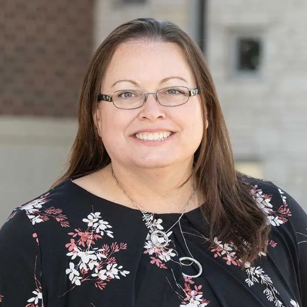 Lisa Parnell