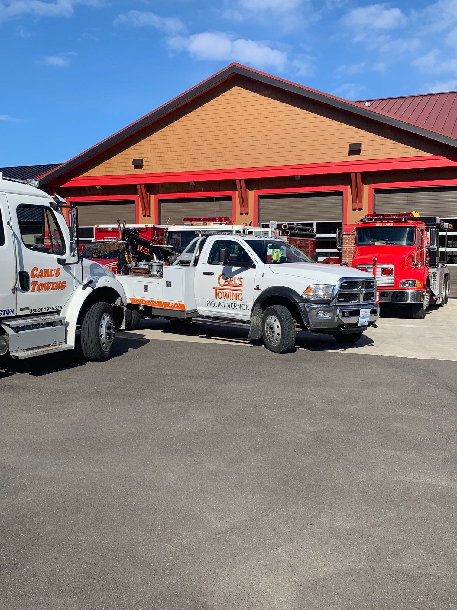 Tow Trucks — Sedro Woolley, WA — Carl's Towing