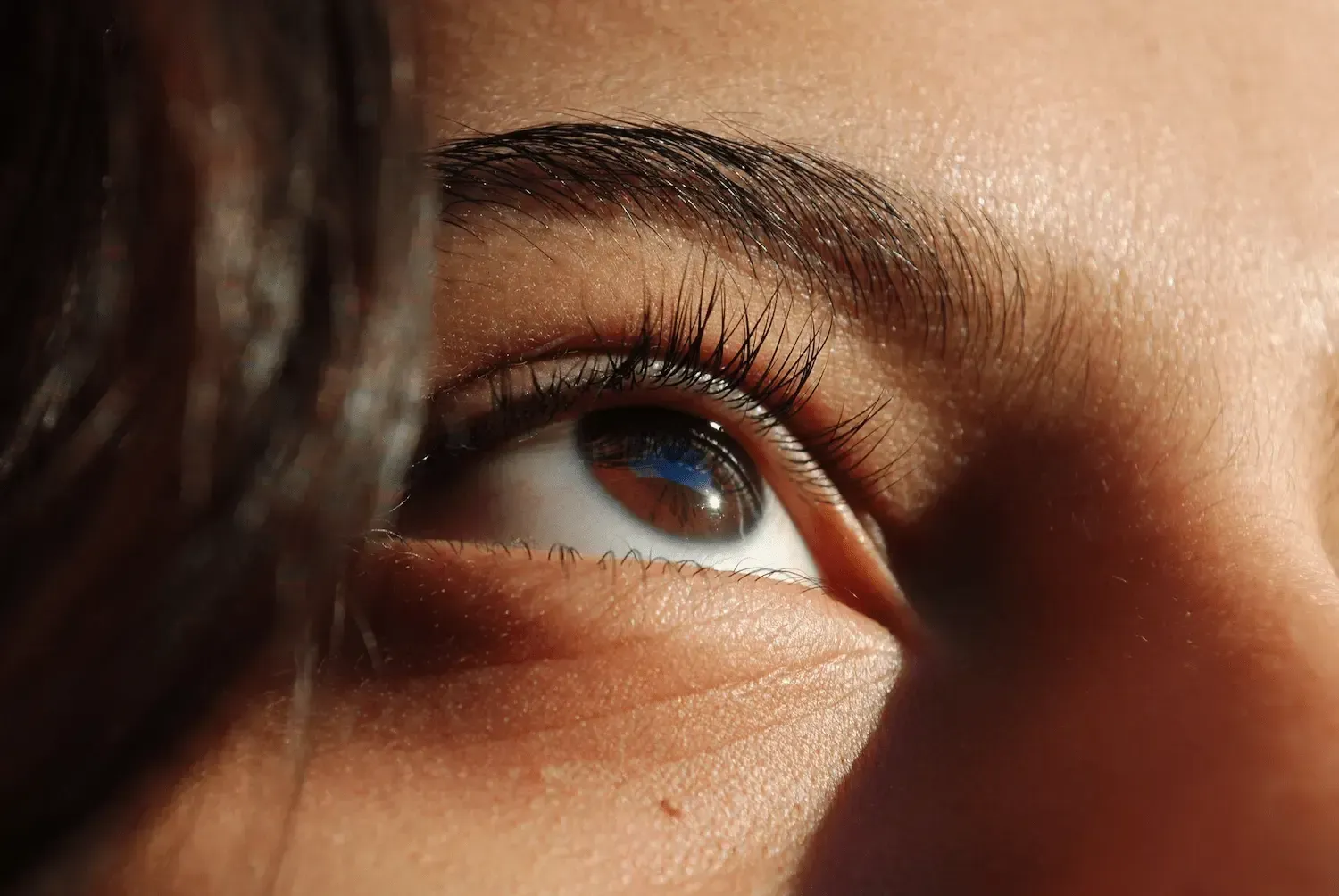 Woman with perfect eyebrows