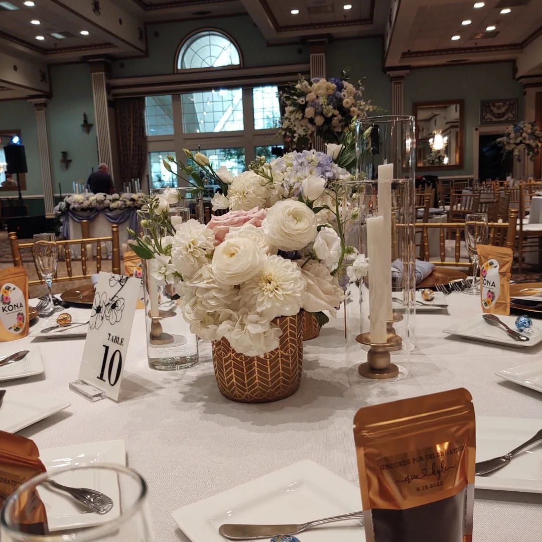Sweet Peas of Jennersville | West Grove, PA | Wedding centerpieces