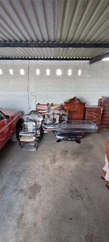 TRANSPORTES Y MUDANZAS URESTI