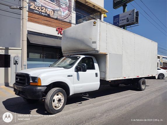 TRANSPORTES Y MUDANZAS URESTI